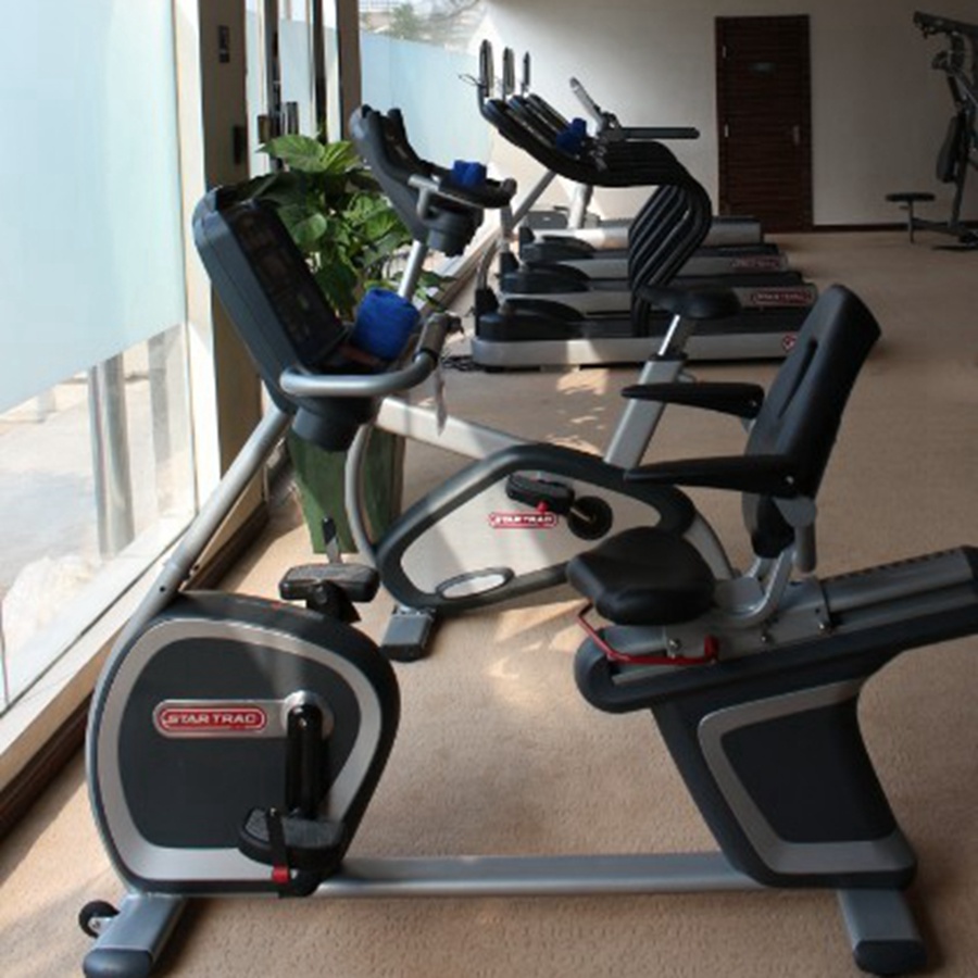 上海新锦江大酒店预订_地址_价格查询-【要出